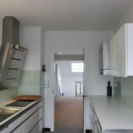 Luxuswohnung In *